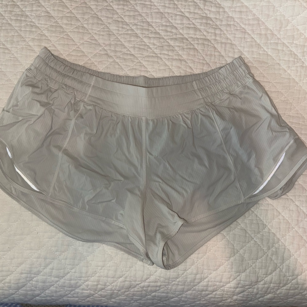 Lululemon Athletica White Hotty Hot